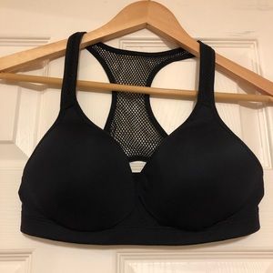 Victoria Secret Pink Yoga Push-up Sports Bra - M